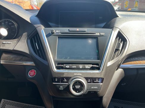 Used 2020 Acura MDX w/ Technology Package AWD/4WD image 25