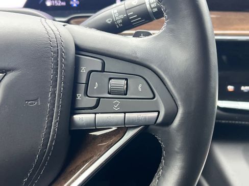 Used 2024 Cadillac Escalade Sport Platinum w/ LPO, ONYX Package image 20