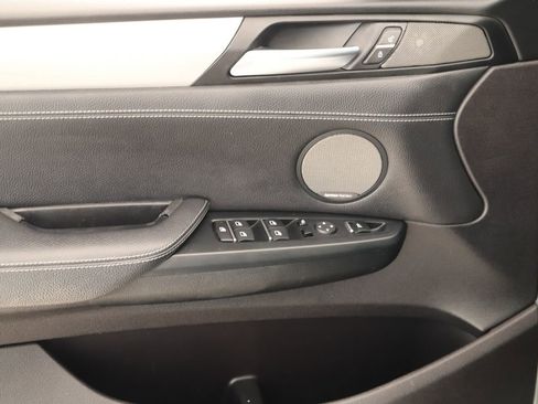 Used 2018 BMW X4 M40i image 24