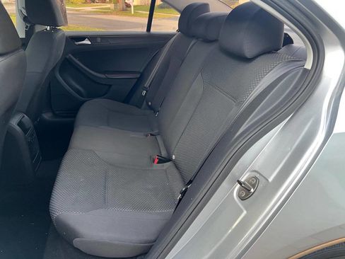 Used 2014 Volkswagen Jetta S image 14