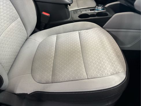Used 2025 Ford Escape Active w/ Cold Weather Package AWD/4WD image 40