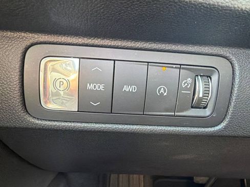 Used 2026 Chevrolet Traverse LT AWD/4WD image 19