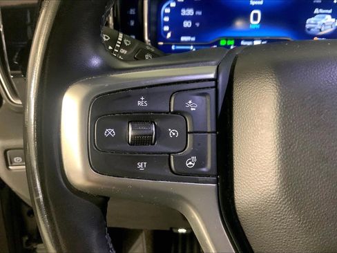 Used 2023 Chevrolet Silverado 1500 LT AWD/4WD image 18