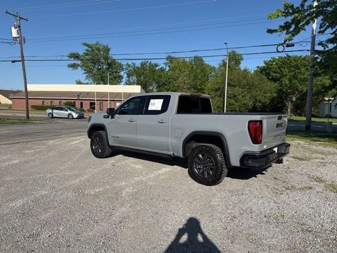 Used 2024 GMC Sierra 1500 AT4X image 3