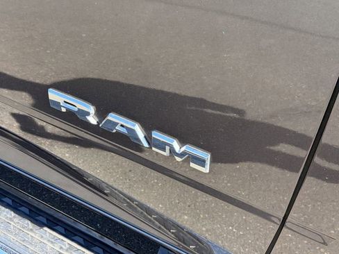 Used 2025 RAM 2500 Big Horn AWD/4WD image 7