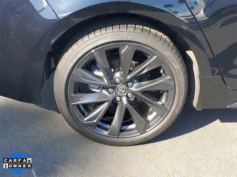 Used 2023 Toyota Corolla SE image 6