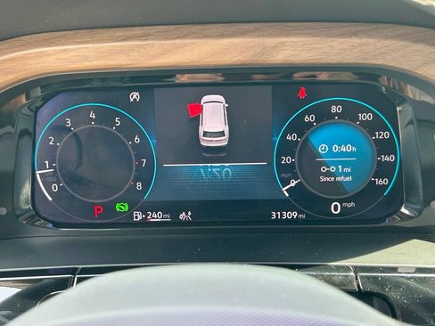 Used 2024 Volkswagen Atlas SE FWD image 27