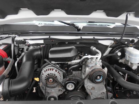 Used 2008 Chevrolet Silverado 1500 W/T w/ LS Package AWD/4WD image 16