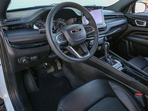 Used 2022 Jeep Compass Altitude image 11