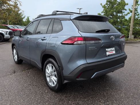 Certified 2026 Toyota Corolla Cross LE FWD image 4