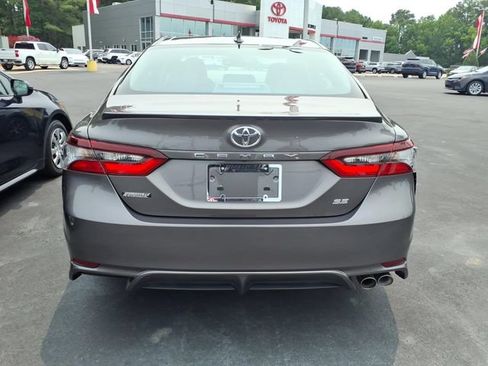 Used 2024 Toyota Camry SE w/ Convenience Package FWD image 2