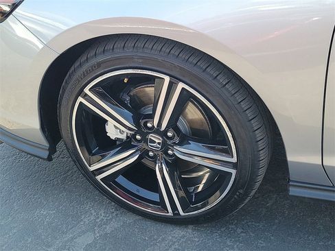 Used 2023 Honda Accord Sport image 26