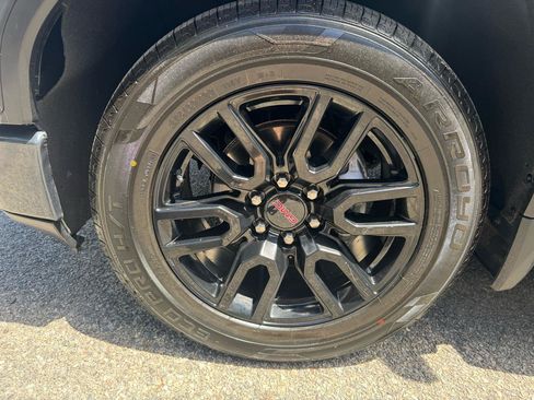 Used 2021 GMC Sierra 1500 Elevation AWD/4WD image 6