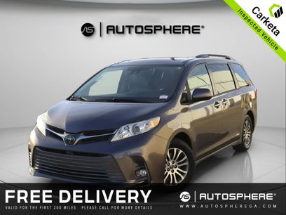 Used 2019 Toyota Sienna XLE