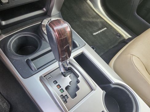 Used 2014 Toyota 4Runner Limited AWD/4WD image 24