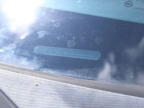 Used 2015 Chevrolet Equinox LS image 21