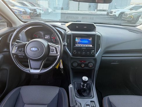 Used 2018 Subaru Crosstrek 2.0i Premium AWD/4WD image 7