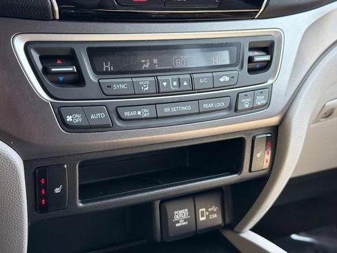 Used 2019 Honda Pilot EX image 28