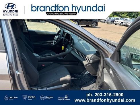 Used 2023 Hyundai Elantra SE FWD image 27
