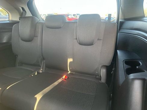 Used 2019 Honda Odyssey EX image 16