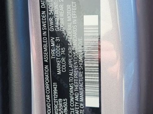 Certified 2026 Volvo XC60 B5 Plus w/ Climate Package AWD/4WD image 24