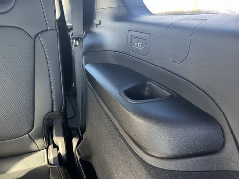 New 2025 Jeep Grand Cherokee L Overland w/ Luxury Tech Group IV AWD/4WD image 17