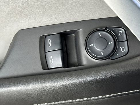 Used 2017 Chevrolet Camaro LT image 13