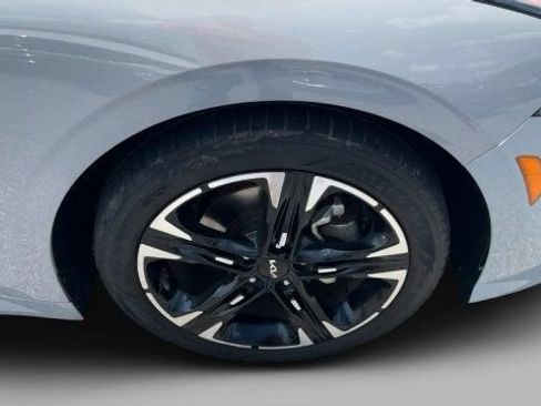 Used 2023 Kia K5 GT-Line FWD image 4