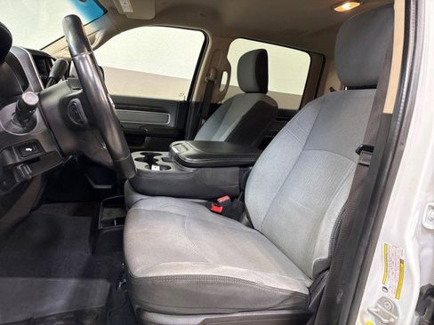 Used 2020 RAM 3500 Big Horn w/ Level 1 Equipment Group image 15