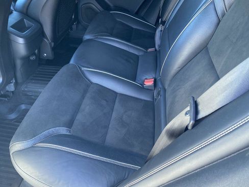 Used 2018 Volvo XC60 T6 R-Design w/ Convenience Package image 23