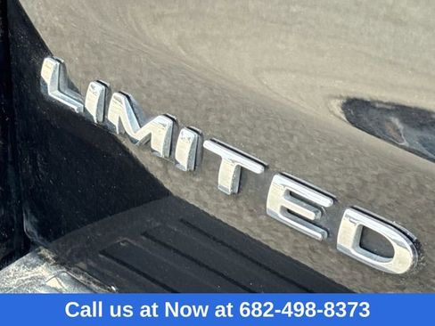 Used 2024 Ford Expedition Limited image 10