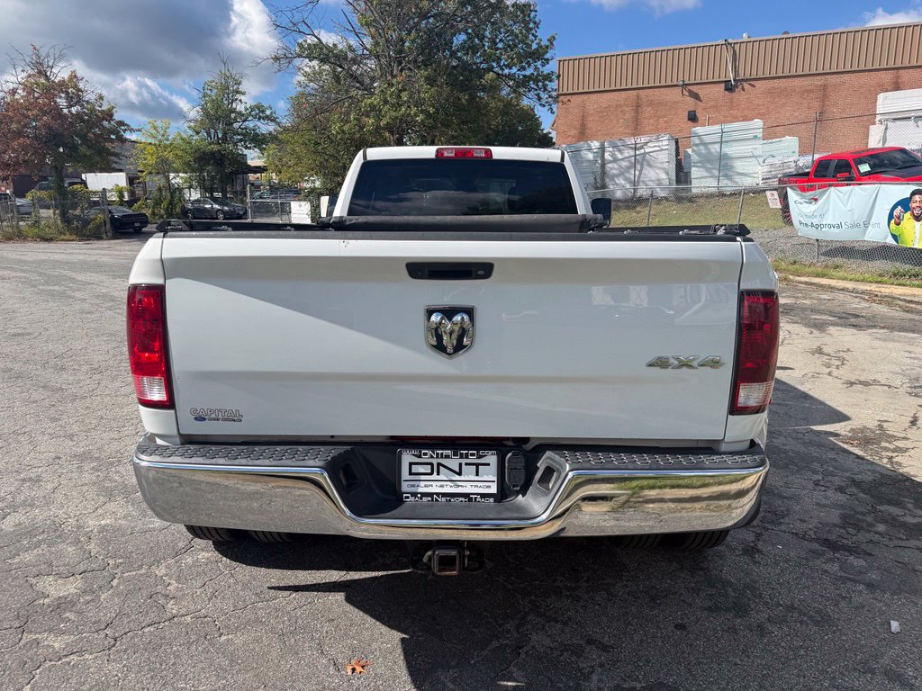 Used 2018 RAM 3500 Tradesman w/ Chrome Appearance Group AWD/4WD image 3