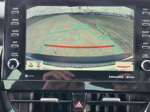 Used 2022 Toyota Camry XSE image 22