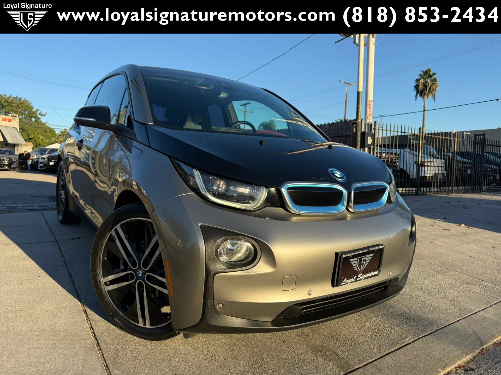 Used 2017 BMW i3 w/ Range Extender RWD image 1