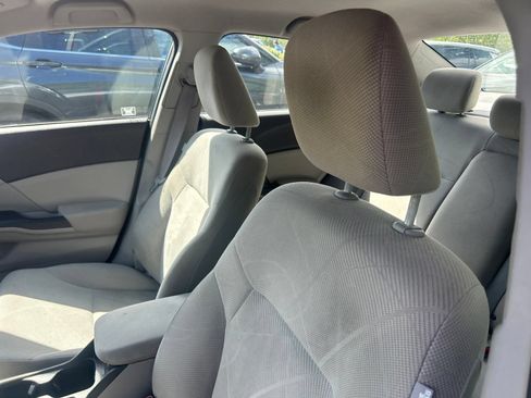 Used 2012 Honda Civic LX image 8