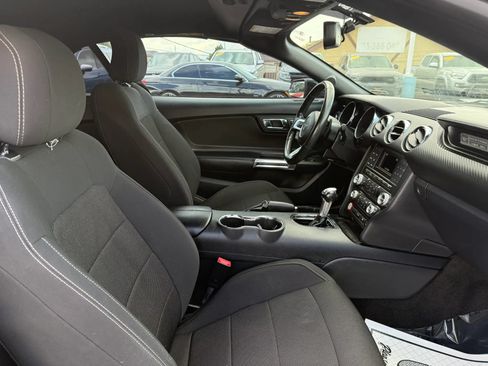 Used 2016 Ford Mustang Convertible w/ Equipment Group 051A RWD image 14