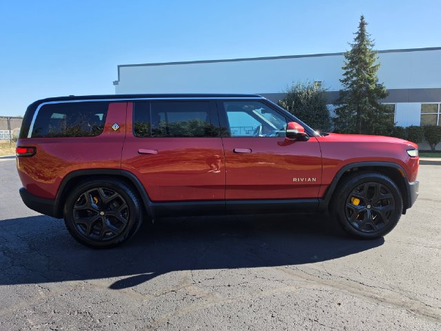 Used 2022 Rivian R1S Launch Edition Quad AWD/4WD image 12