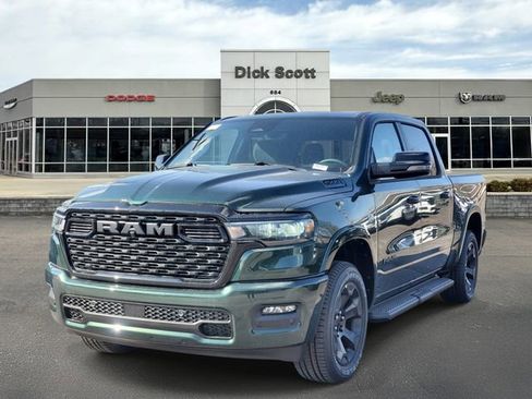 New 2026 RAM 1500 4x4 Crew Cab image 2