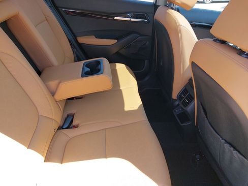 Used 2024 Kia Seltos SX w/ SX Sunroof Package AWD/4WD image 13