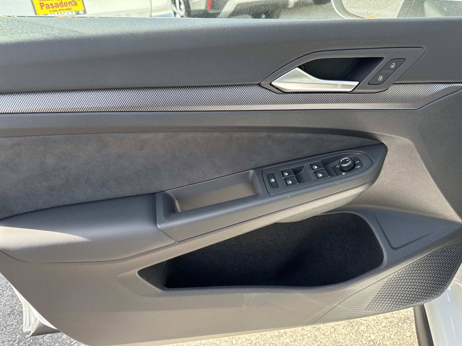 New 2026 Volkswagen GTI SE FWD image 13