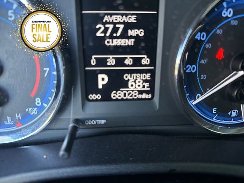 Certified 2017 Toyota Corolla L image 17