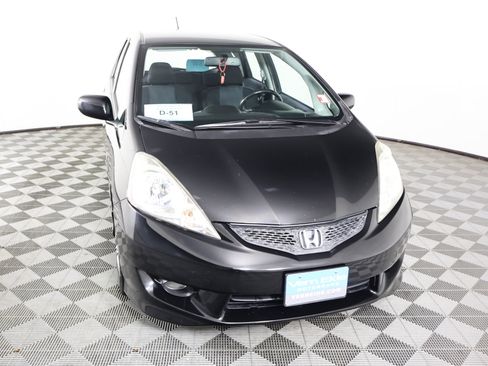 Used 2010 Honda Fit Sport image 3