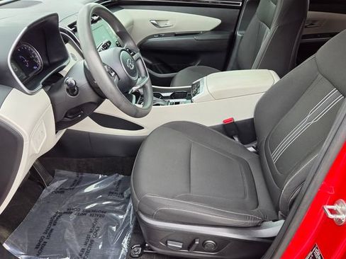 Used 2023 Hyundai Tucson SEL FWD image 11