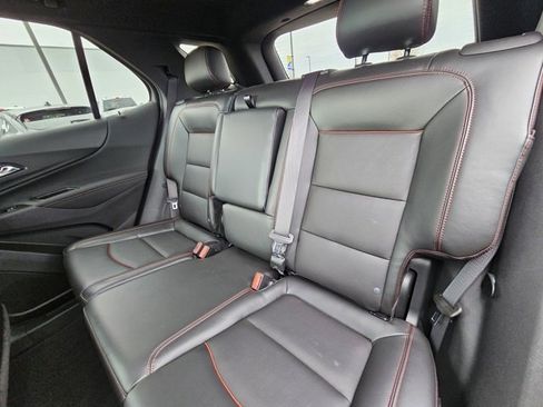Used 2022 Chevrolet Equinox RS w/ RS Leather Package image 12