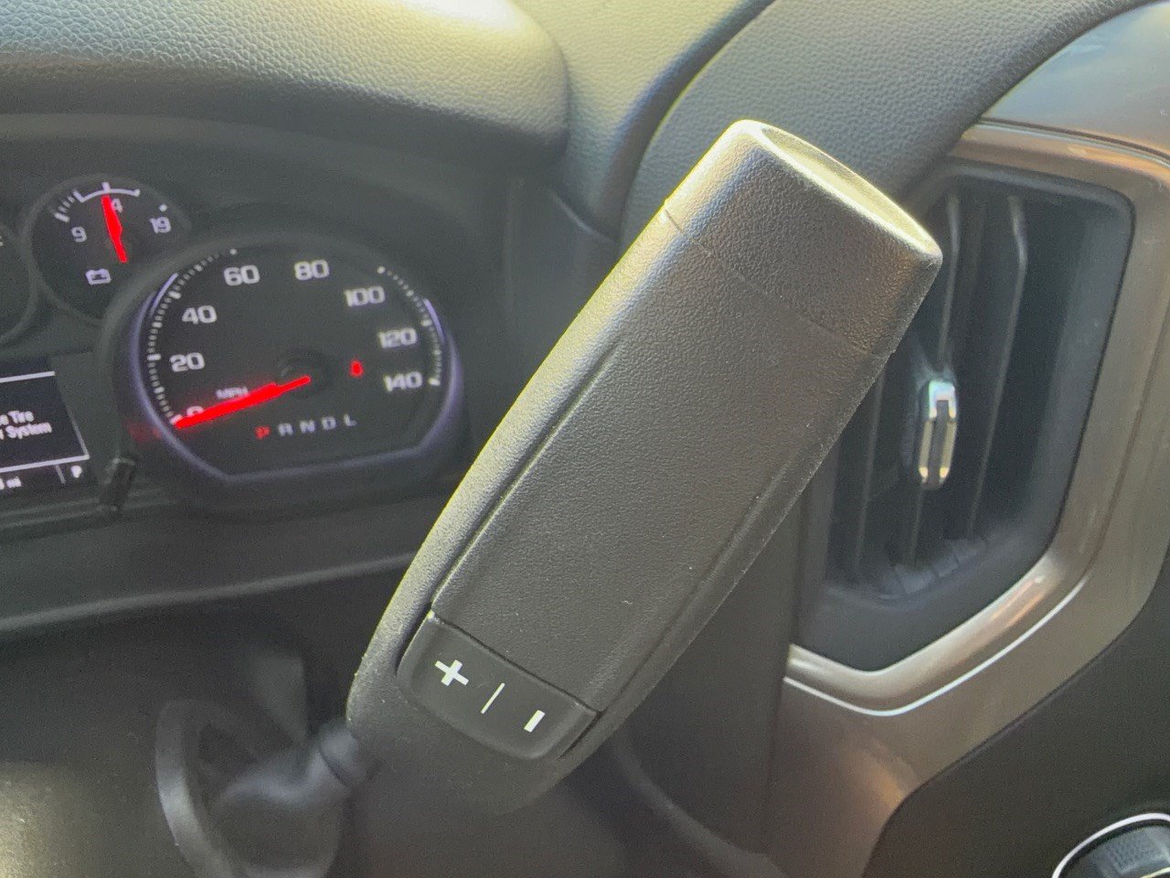 Used 2023 Chevrolet Silverado 1500 Custom RWD image 21