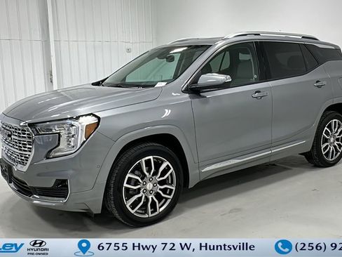Used 2024 GMC Terrain Denali w/ Denali Premium Package image 1