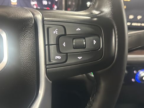 Used 2025 GMC Sierra 1500 SLT RWD image 32