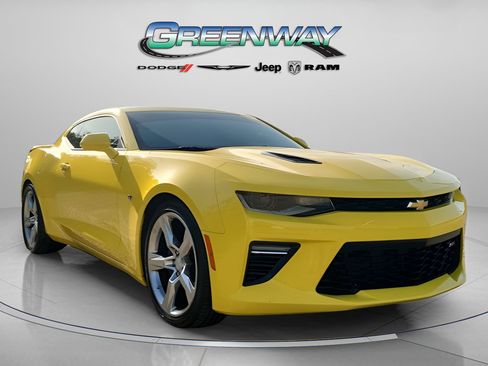 Used 2018 Chevrolet Camaro SS image 1