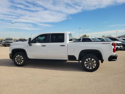 Used 2022 Chevrolet Silverado 2500 Custom w/ Gooseneck/5TH Wheel Package image 3