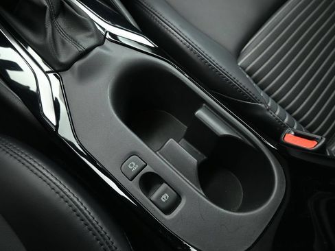 Used 2024 Toyota Corolla XSE FWD image 19
